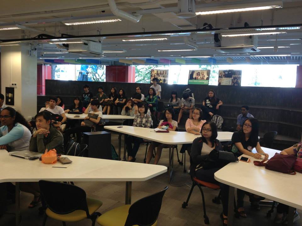 http://careers.mediacorp.sg/wp-content/uploads/2013/11/1001369_452463491534430_510247418_n.jpg