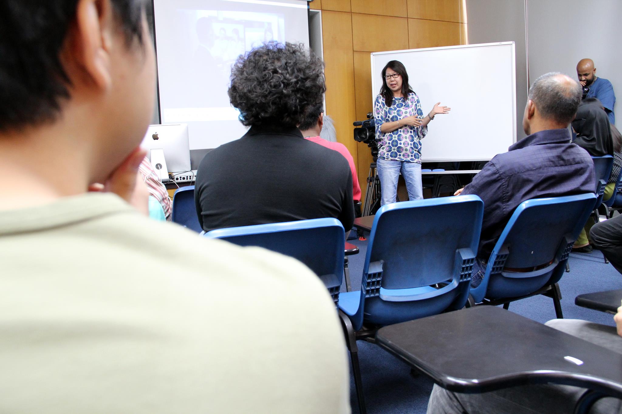 http://careers.mediacorp.sg/wp-content/uploads/2013/11/884568_389923944455052_1503872836_o.jpg